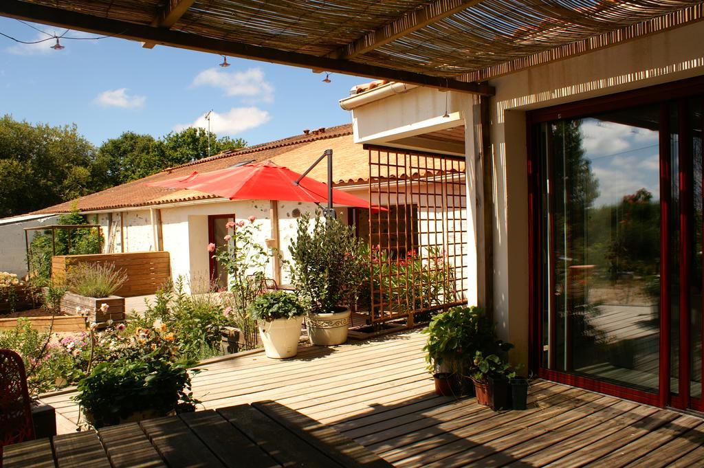 Bed and Breakfast La Chevrerie Vaire Экстерьер фото